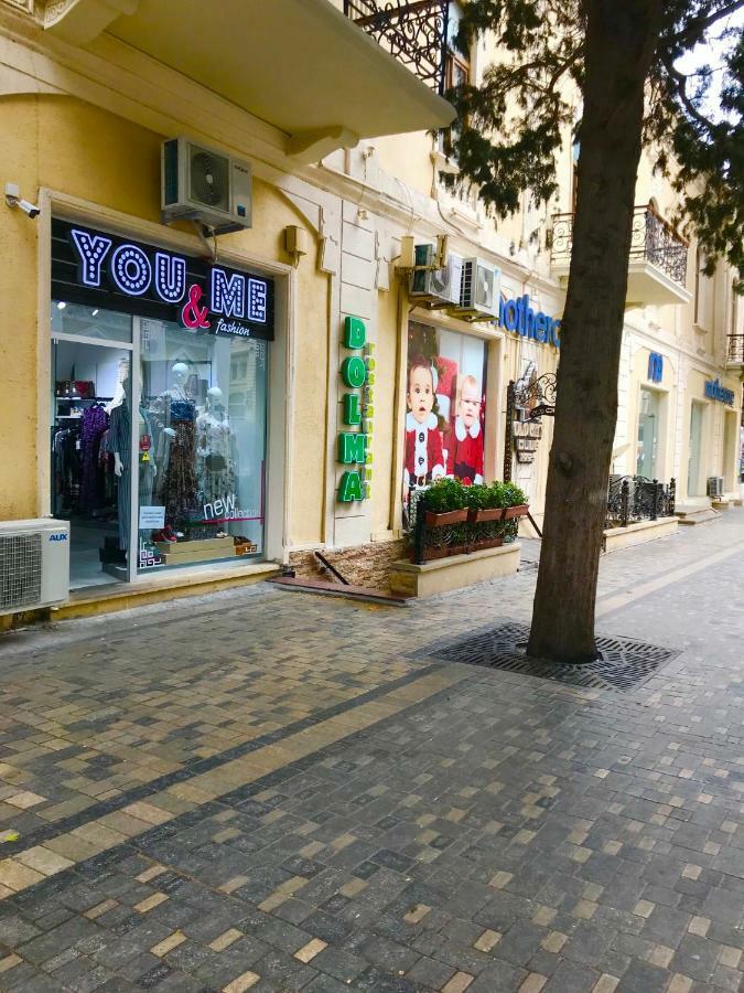Fountain Square-Balconies In Old Town Apartment Baku Bagian luar foto